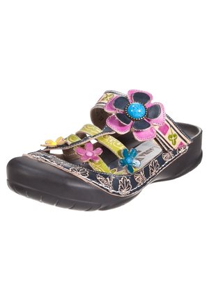 Czarny sandał z wielokolorowymi dekoracjami kwiatowymi, zielonymi i różowymi paskami oraz grubą podeszwą, idealny na codzienne wyjścia.