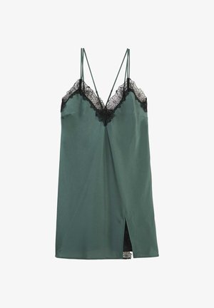 Abito sottoveste in raso verde con rifinitura in pizzo floreale nero sullo scollo e spacco, caratterizzato da sottili doppi spallacci.