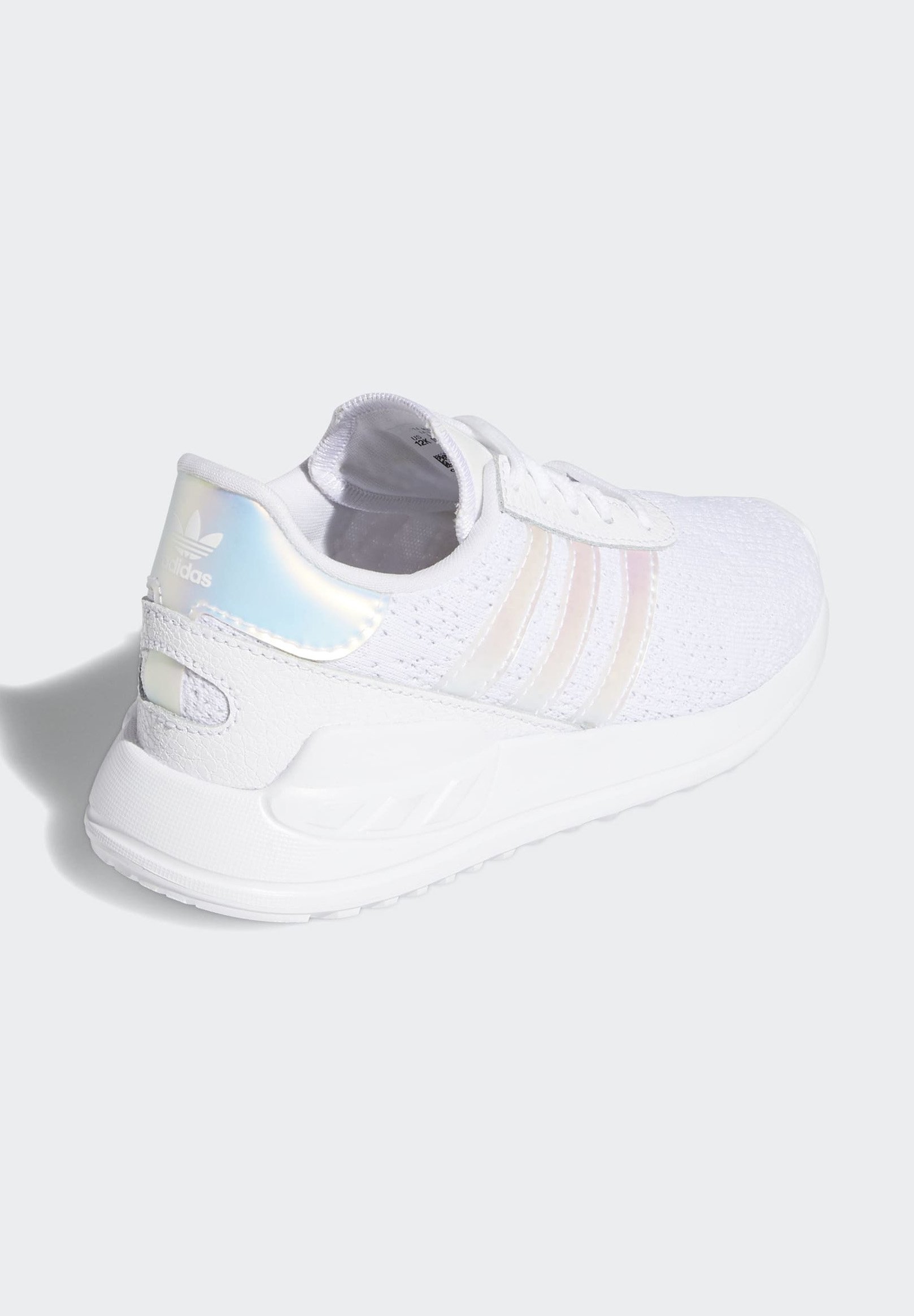 la trainer lite shoes