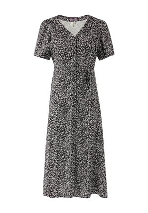 Vestito midi floreale nero con motivi bianchi e rosa, maniche corte a sbuffo, scollo a v e vita increspata per una maggiore definizione della silhouette.