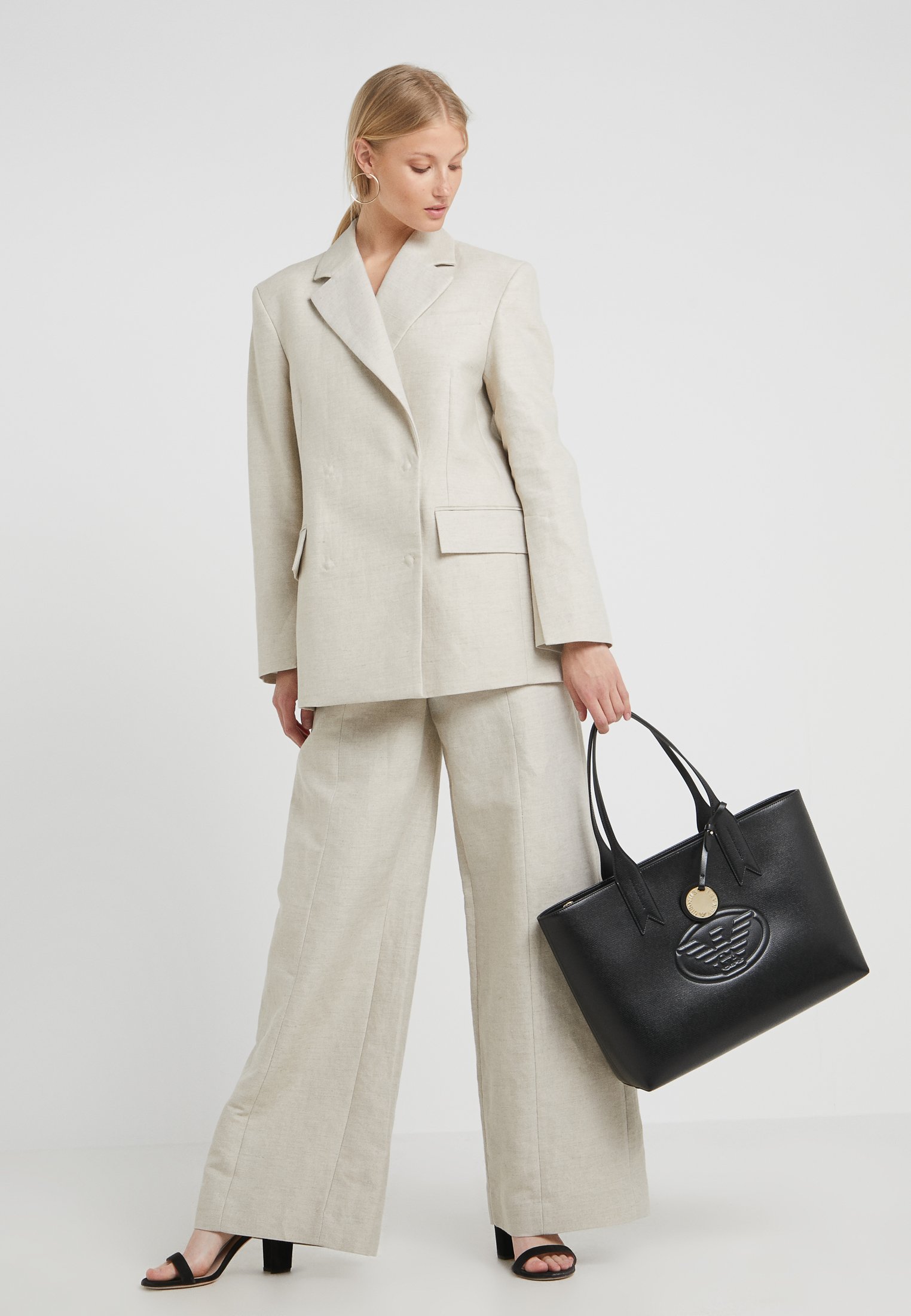 Emporio Armani ZIP EAGLE - Borsa a mano - nero - Zalando.it