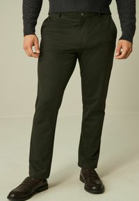 Next SLIM FIT SMART STRETCH - Stoffhose - green