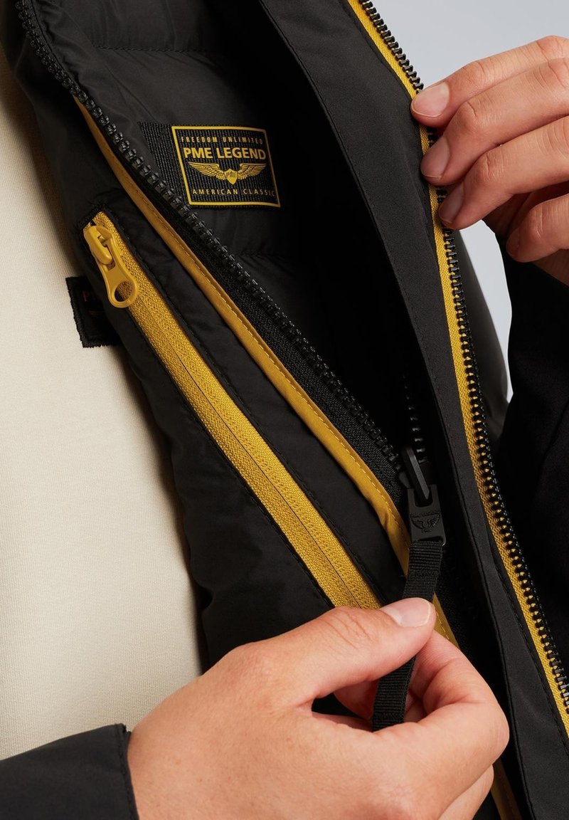 PME Legend SENSORAIR 3-IN-1 Winter jacket black Zalando