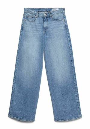 Jean large bleu clair avec poches avant, passants pour ceinture et fermeture par bouton, présentant un léger délavage sur les cuisses.