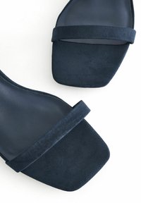 Next FOREVER COMFORT - REGULAR FIT - Páskové sandály  - navy