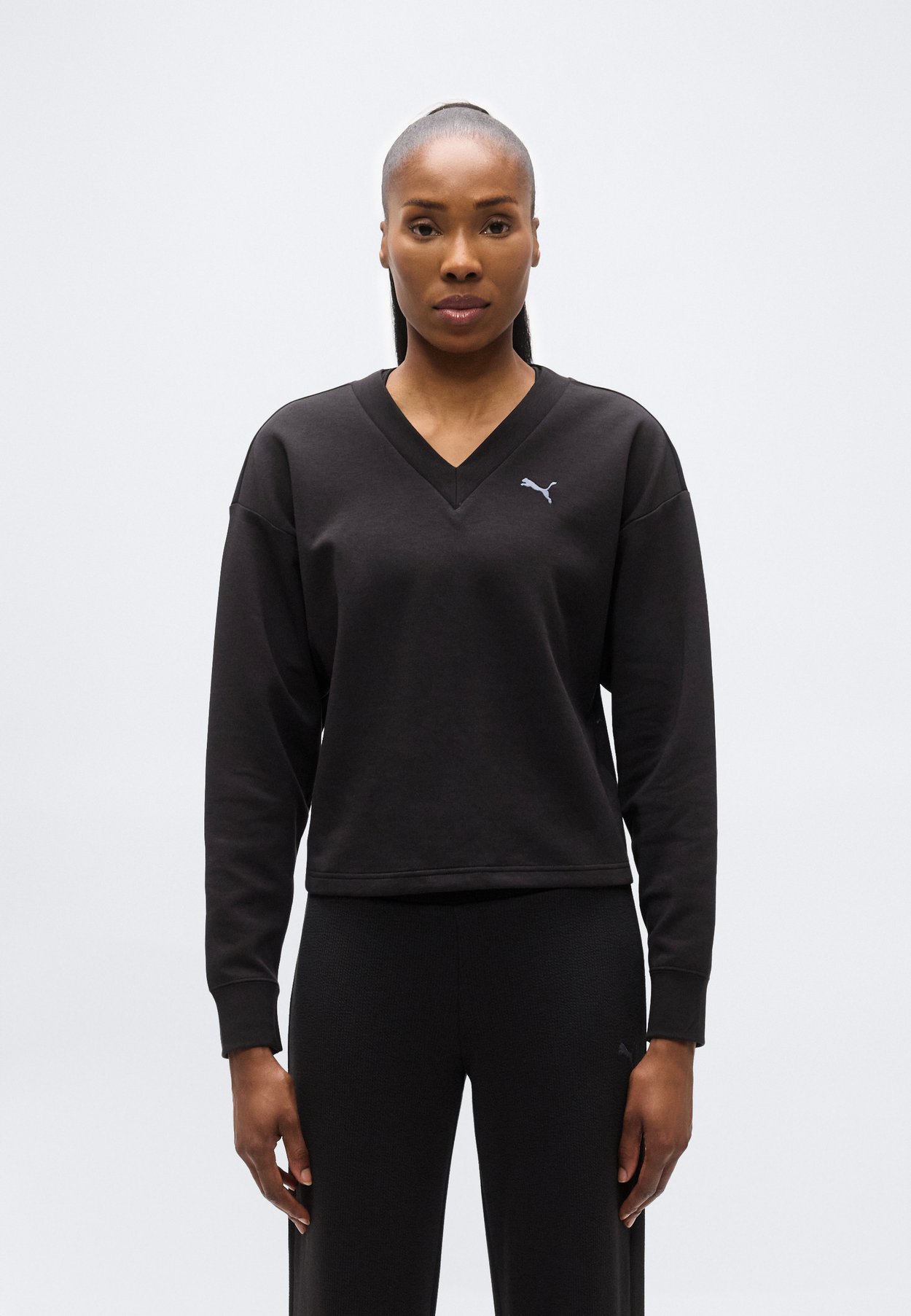 ELEVATED COMFORT V NECK CREW