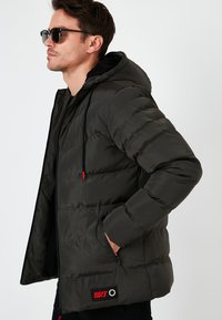 Buratti SLIM FIT - Giacca invernale - khaki