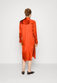 Birgitte Herskind BARBA SHIRT DRESS - Vestido de cocktail / Vestido de festa - mandarin red