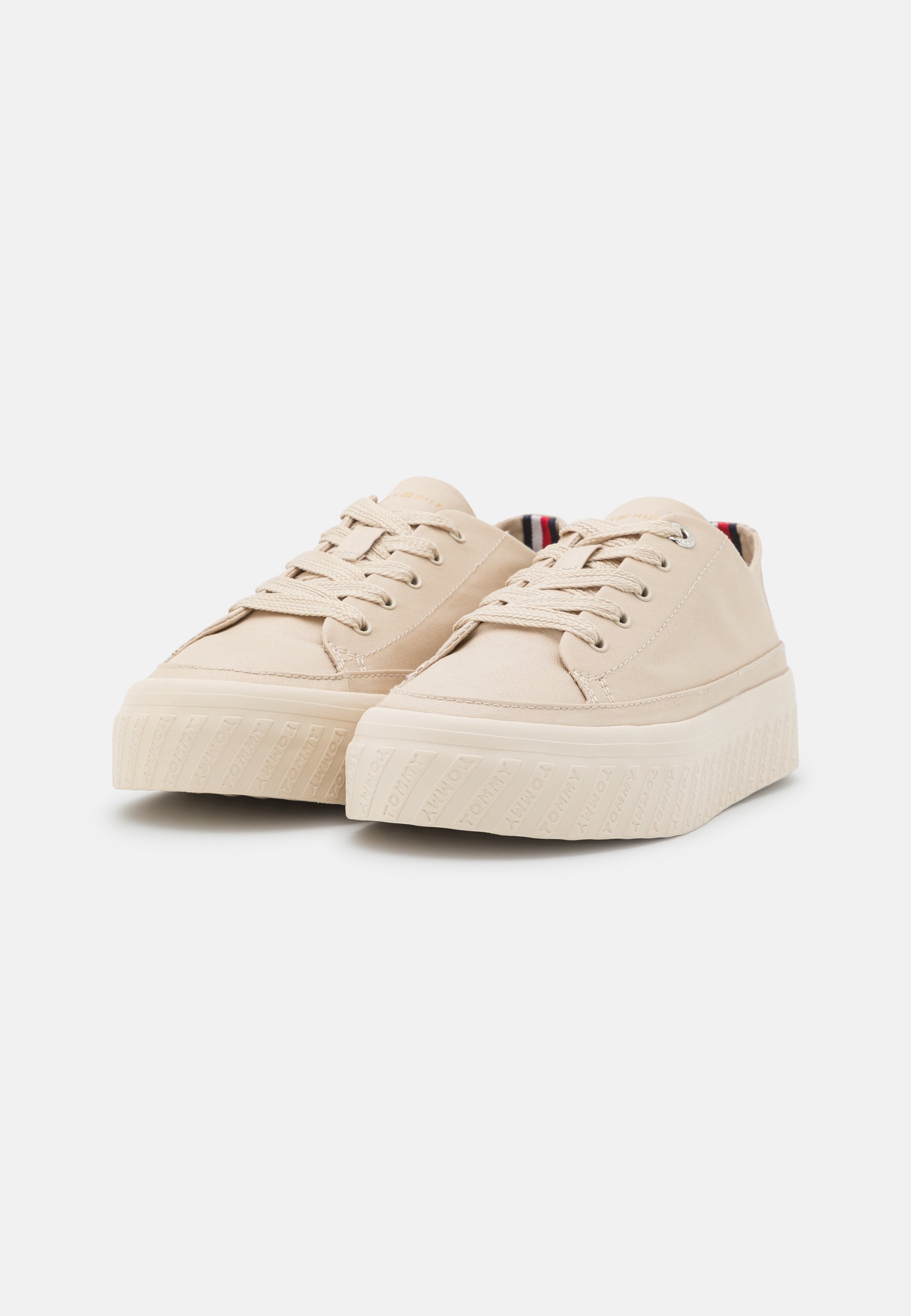 zalando beige sneakers