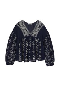 Blouse bleu marine avec un décolleté en V, broderie blanche détaillée, manches longues à bouffant et un design froncé présentant des motifs géométriques.