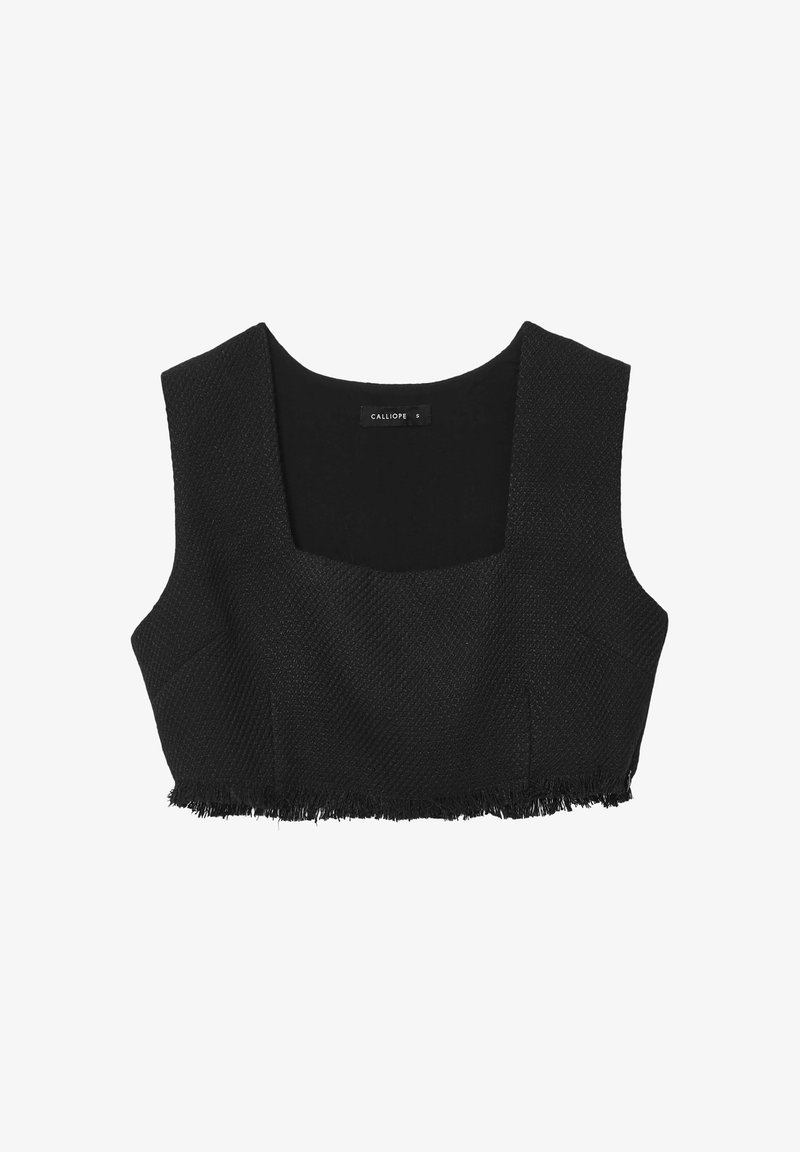Top court noir avec décolleté carré, tissu texturé et ourlet effiloché. Présente une coupe ajustée et de larges bretelles pour plus de structure.