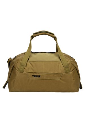 Bolsa de deporte verde oliva fabricada con un material duradero, con asas dobles de transporte, cierre de cremallera y un logotipo negro de la marca en el panel frontal.