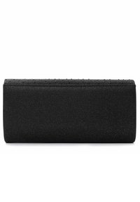Svart clutch-väska gjord av texturerat tyg med en slät, solid design. Har en subtil lyster och en platt rektangulär form.