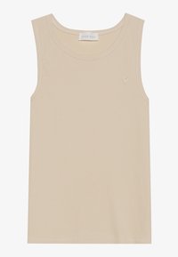 Beige tanktop, ærmeløs med en rund halsudskæring, lavet af ribbet stof. Har et lille broderet logo på brystet. Glat tekstur.