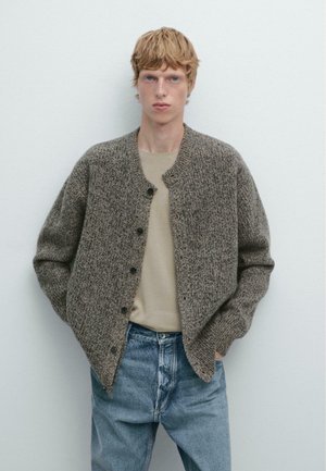 Cardigan - brown