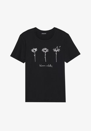 Melna kokvilnas T-kreklu ar baltām līnijām uzzīmētām trim ziediem un tekstu "plaukst trakā" zemāk. Apaļa apkakle un īsas piedurknes.