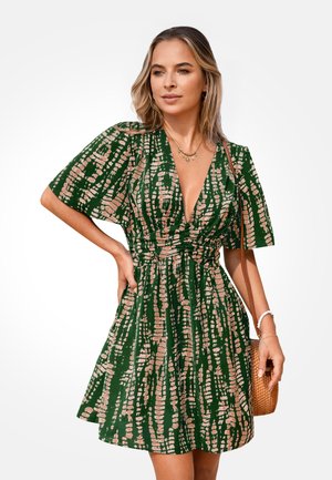 Cupshe, VIBRANT PRINTED WRAP DRESS WITH FLARED SLEEVES - Denné šaty - green/beige