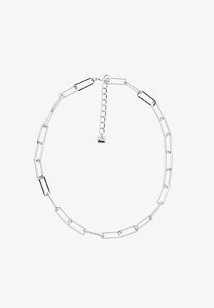 Collana in argento con catena caratterizzata da anelli rettangolari allungati, alternati a anelli più corti, e una piccola catena di estensione per la regolazione.