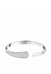 Bracciale in argento con una finitura liscia e lucida, dotato di un'estremità curvata che presenta una fila di cristalli trasparenti e scintillanti incastonati in un motivo.
