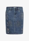 KACASTELIA RHINESTONE SKIRT - Jupe crayon - medium washed blue