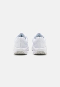 Nike Performance AIR WINFLO 11 - Hardloopschoenen voor op de weg - white/photon dust