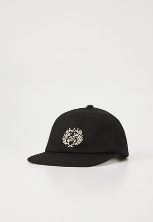 Casquette de baseball noire en coton avec une visière incurvée, présentant un design circulaire brodé avec des accents de couronne de laurier en blanc.