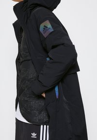 adidas Performance Parkas - black