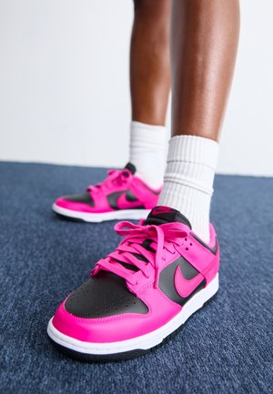 Sneakers - pink