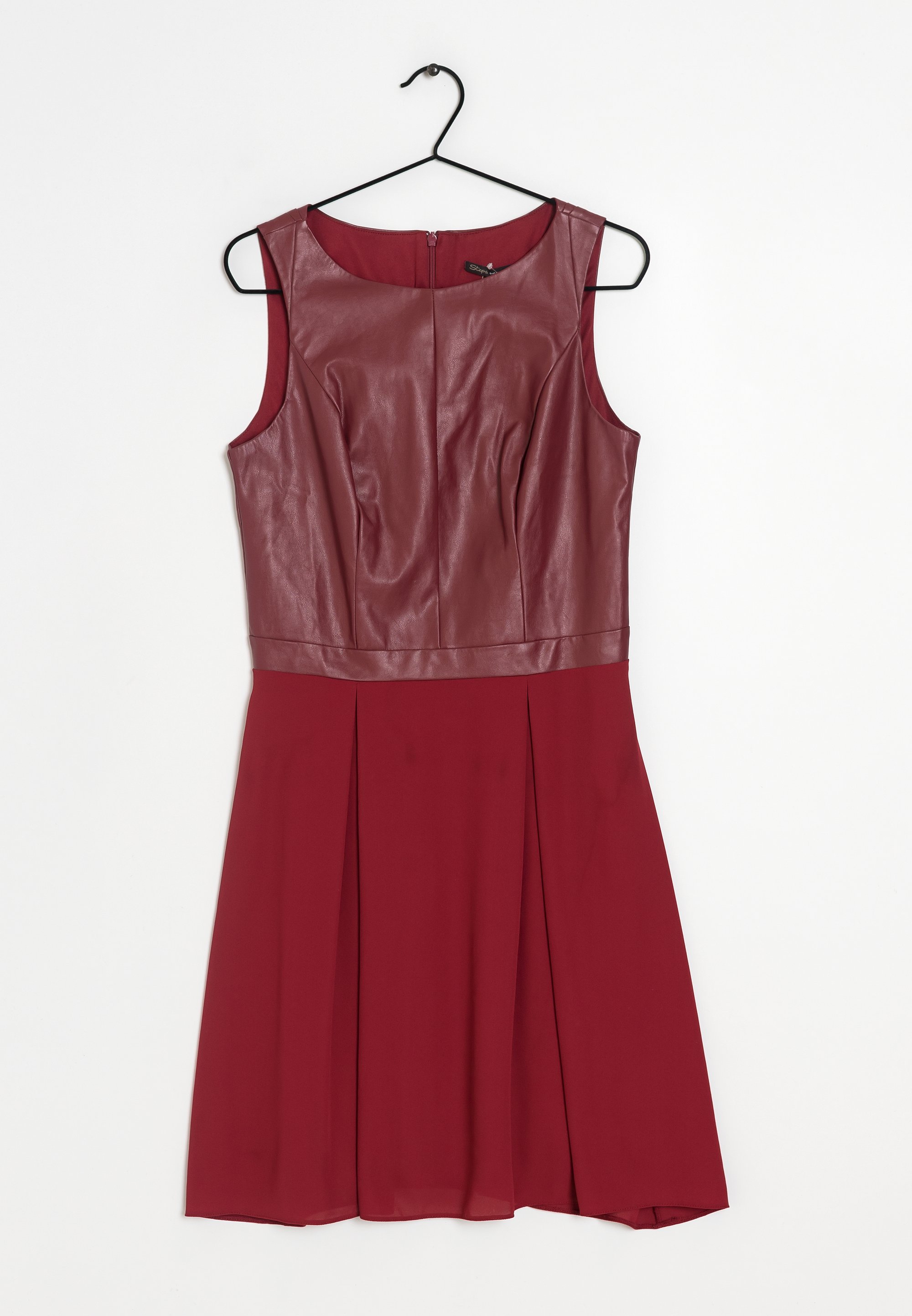 a line plain dress Rareism Women's Addvan Navy Half Sleeve V-Neck A-Line Plain Dress main image 1