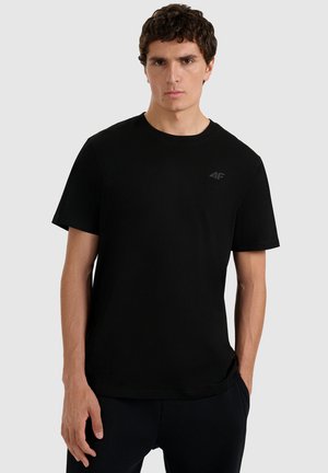 4F, - T-shirt basic