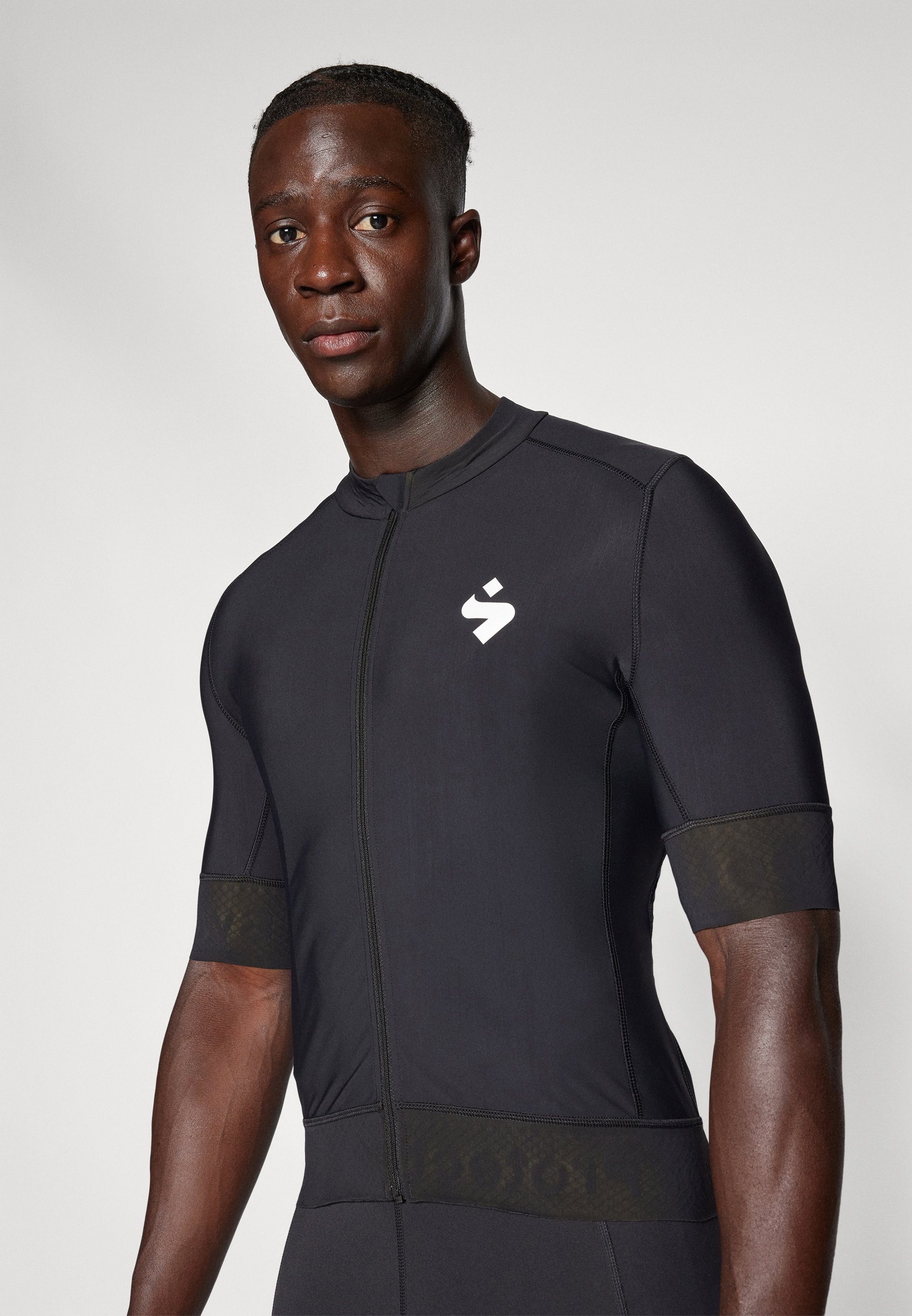 ウェア SWEET PROTECTION CROSSFIRE SS JERSEY W SWEET Protection Crossfire Short Sleeve Jersey Men - Black