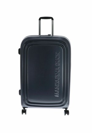 Valise rigide noire avec poignée télescopique et quatre roues, arborant le logo en relief "Mandarina Duck" sur le panneau avant.