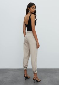 EDITED DALIAH - Top - schwarz