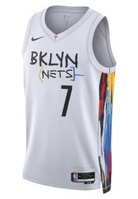 Maglia da basket bianca dei Brooklyn Nets con il numero 7, strisce laterali astratte nere e colorate, loghi di Nike e NBA.
