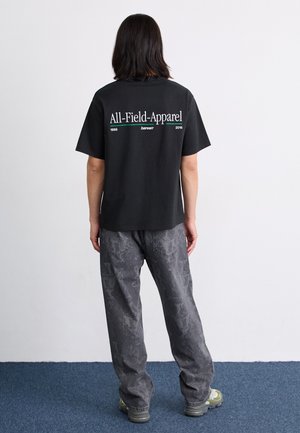 Rangering 5: Vertere Berlin - SNAKEBITE - Jeans relaxed fit