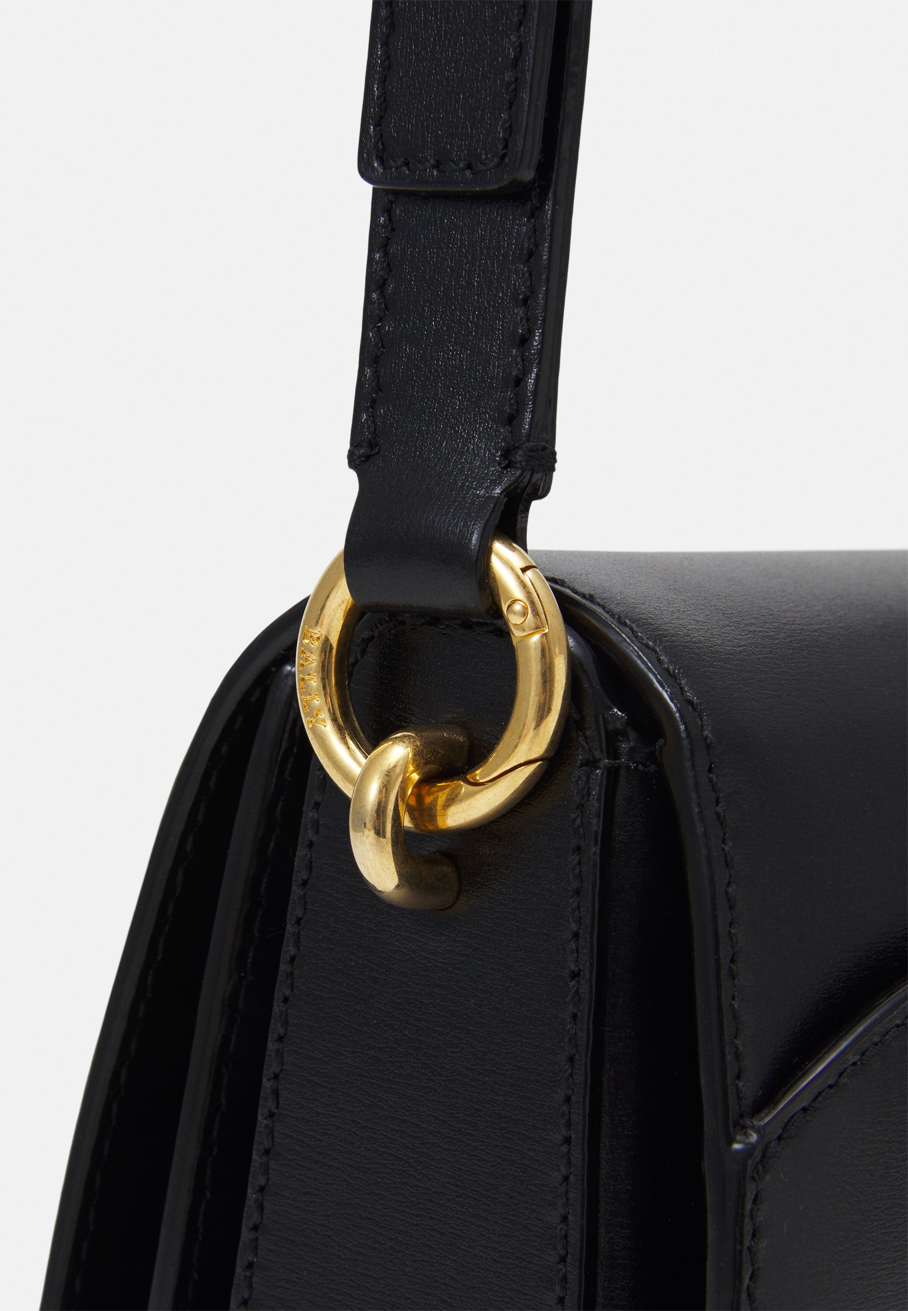 Bally chain bag Clearance