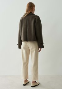 OPUS RELAXED FIT - Short coat - midnight brown