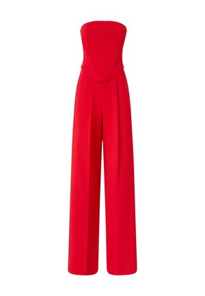 Tutina rossa senza spalline con un corpetto aderente, gambe larghe e texture liscia. Presenta linee pulite e una silhouette sartoriale.