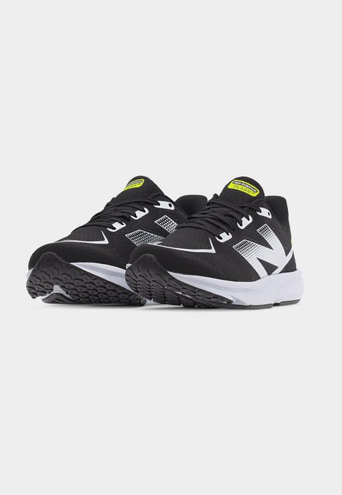 New Balance Zapatilla de Running de Niños FuelCell Flash Lace Negro — photo 3