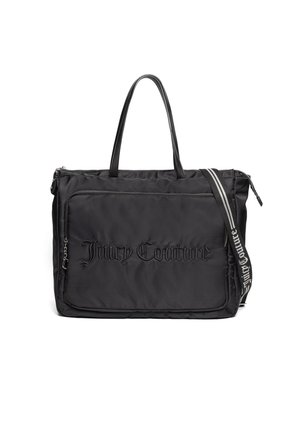Schwarze Nylon-Tasche mit zwei Griffen, Reißverschluss, Vordertasche mit dem eingeprägten Text "Juicy Couture" in schwarzer Schrift und verstellbarem Schulterriemen.