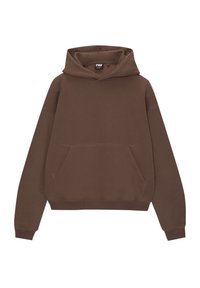 Sweat à capuche marron avec poche kangourou, poignets et ourlet côtelés, et un petit logo sur le poignet de la manche gauche.