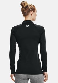 Under Armour COLDGEAR - Ilgarankovis viršutinės dalies drabužis - black