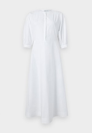 Λευκό μίντι φόρεμα με puff μανίκια τριών τετάρτων, στρογγυλή λαιμόκοψη, κρυφή πατιλέτα κουμπιών μπροστά και εφαρμοστή μέση.