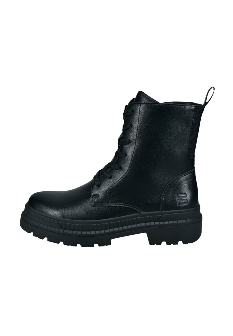 Schwarze Leder-Ankle-Boots verfügen über eine Schnürung an der Vorderseite, strukturierte Seiten und eine grobe Gummisohle mit einem Logoakzent an der Ferse.