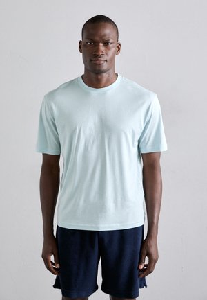 HALE - T-shirt basique - winter sky