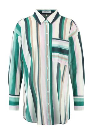 Chemise à manches longues à boutons avec des rayures verticales vertes, blanches, beiges et roses, et une poche poitrine avec le même motif.