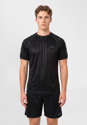 Hummel, HMLPITCH S/S - T-shirt print - black