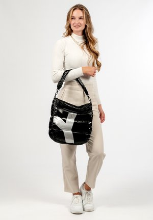 MELANY - Shoppingväska - black