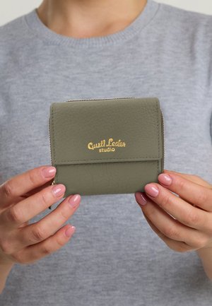 Gusti Leder BRIGITTA - Geldbörse - grün