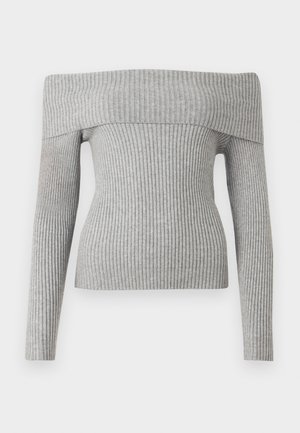Sivi rebrasti pulover s dizajnom bez ramena, dugim rukavima i prilagođenim siluetom. Izrađen od teksturirane pletive tkanine.